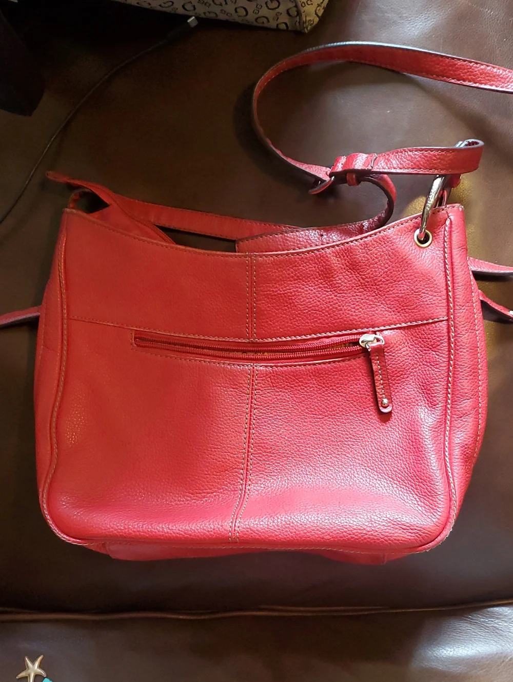 Tignanello Red 100% pebble Leather HOBO Handbag 6 Pocket! Silver Hardware - Picture 1 of 16